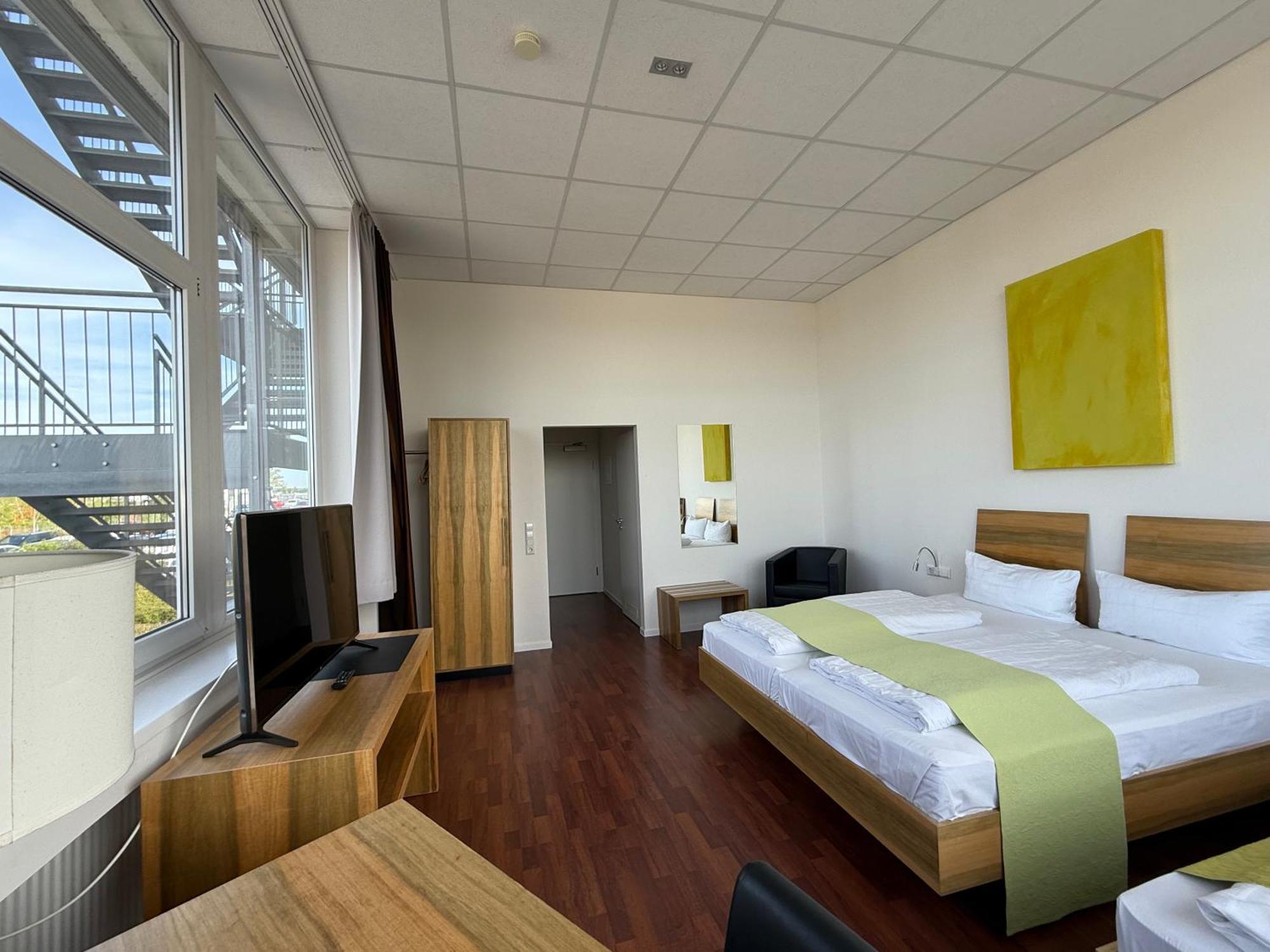 Amh Airport-Messe-Hotel Stuttgart Filderstadt Cameră foto